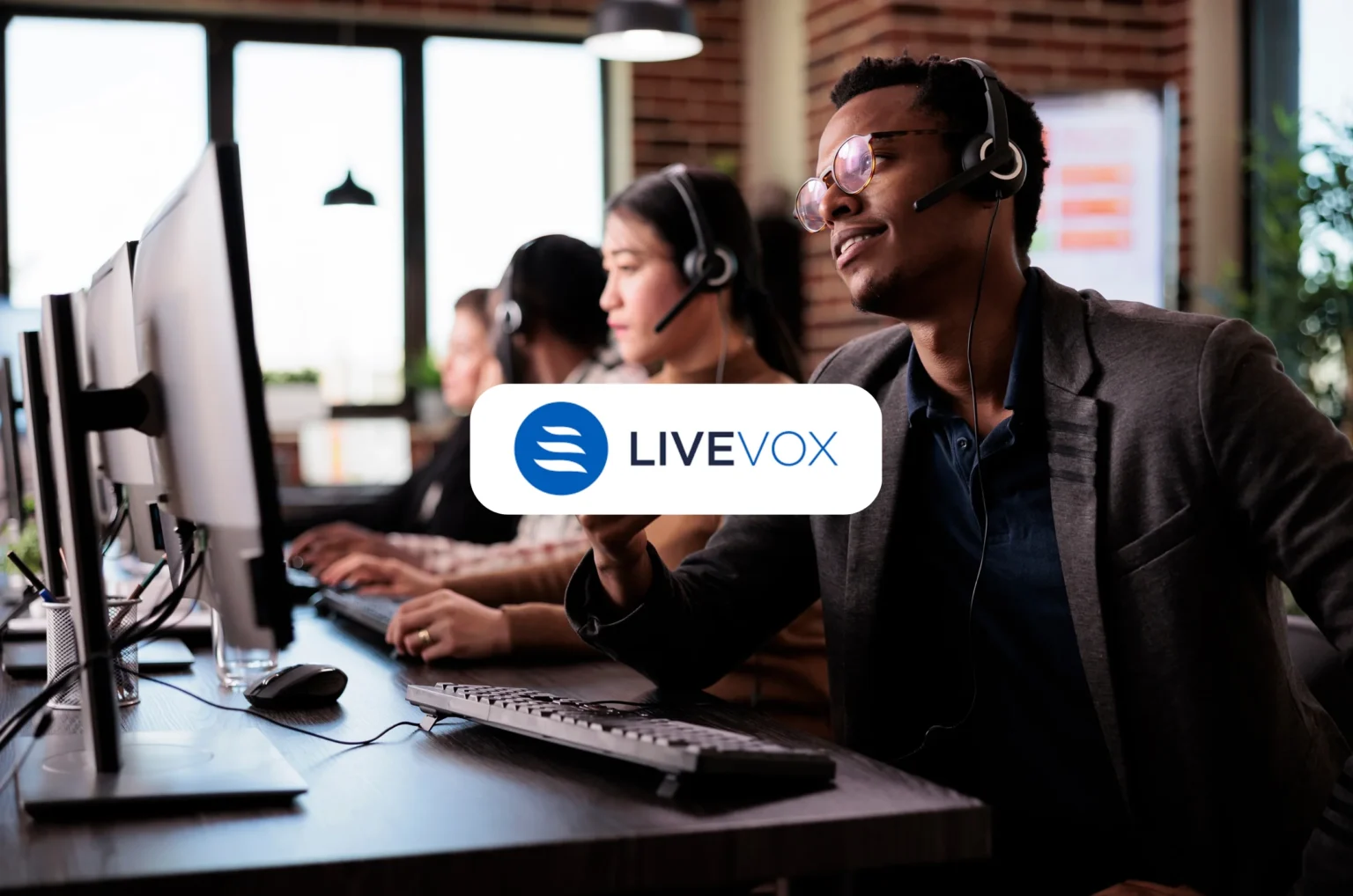 livevox png logo